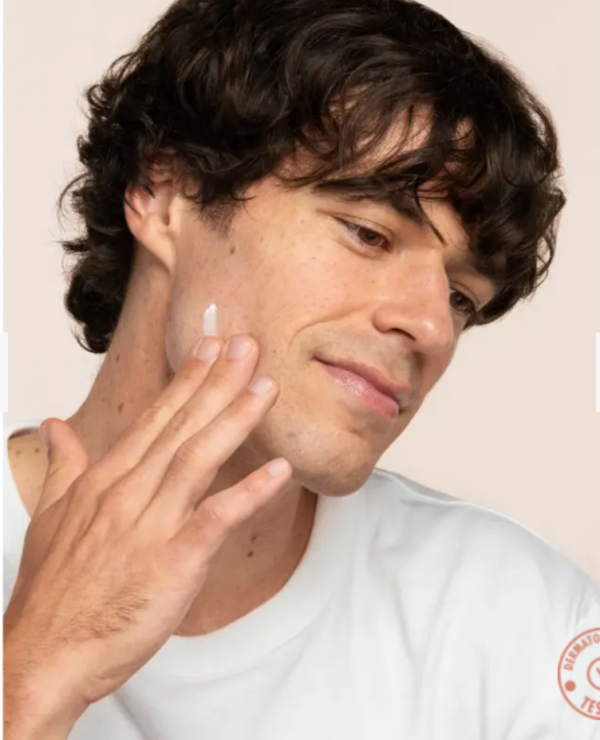 Kit Gel Facial de Limpeza Profunda Avène +Eau Thermale Avène – Água Termal + Creme Reparador Protetor - Imagem 7